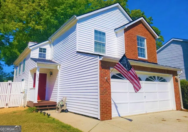 Photo 1 of Single family home for sale at 2990 Barnwood Xing, Duluth, GA 30097 | MLS# 10776226 | Listing updated on 2026-08-03