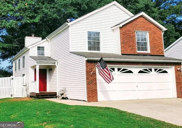 Photo 2 of Single family home for sale at 2990 Barnwood Xing, Duluth, GA 30097 | MLS# 10776226 | Listing updated on 2026-08-03