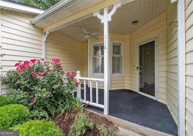 Listing Photo 4 - Condo for sale in building located at 116 Victoria Wy, Roswell, GA 30075