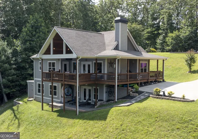 Photo 3 of Single family home for sale at 2079 Gallatin Rd, Young Harris, GA 30582 | MLS# 10711046 | Listing updated on 2026-09-07