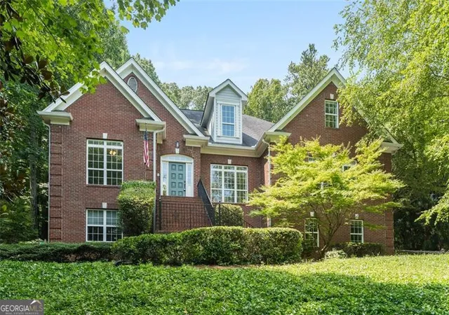 Photo 2 of Single family home for sale at 2291 Tristan Cir, Atlanta, GA 30345 | MLS# 10564796 | Listing updated on 2025-12-29