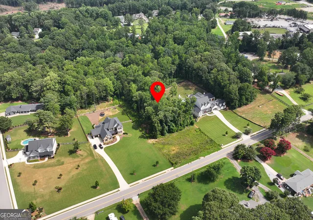 3rd image of 3245 Shoreland Dr, Buford, GA 30518 | MLS# 10811507