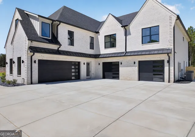 Photo 3 of Single family home for sale at 1659 Ewing Chapel Rd, Dacula, GA 30019 | MLS# 10835638 | Listing updated on 2026-09-11