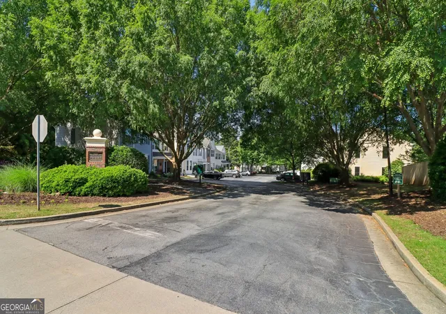 Photo 3 of Townhouse for sale at 10900 Wittenridge Dr #A6, Alpharetta, GA 30022 | MLS# 10763658 | Listing updated on 2026-09-14