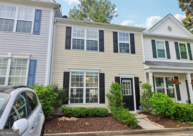 Listing Photo 5 - Condo for sale in building located at 10900 Wittenridge Dr, Alpharetta, GA 30022 - Unit #A6