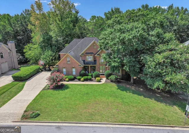 Photo 3 of Single family home for sale at 4572 Lionshead Cir, Lithonia, GA 30038 | MLS# 10825398 | Listing updated on 2026-08-27