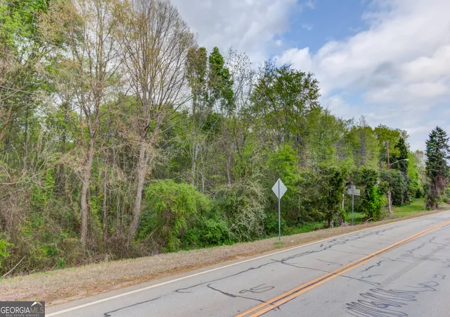 2nd image of 194 Hwy 82 S, Jefferson, GA 30549 | MLS# 10788438