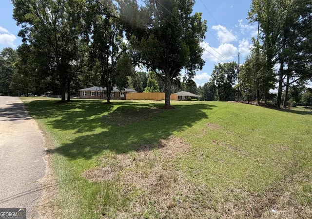 Homes for sale in Roanoke, AL | 1395 Doublehead Rd, Roanoke, AL 36274 | MLS# 10801668