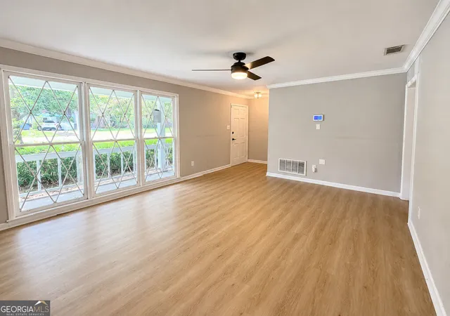 Photo 2 of Single family home for sale at 508 Red Oak Dr, Savannah, GA 31419 | MLS# 10834946 | Listing updated on 2026-09-11