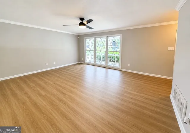 Photo 3 of Single family home for sale at 508 Red Oak Dr, Savannah, GA 31419 | MLS# 10834946 | Listing updated on 2026-09-11