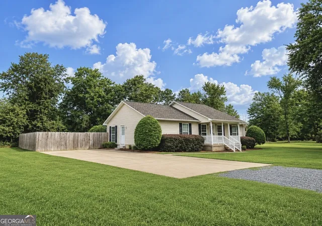 2nd image of 3172 Ga Hwy 130 W, Vidalia, GA 30474 | MLS# 10816747