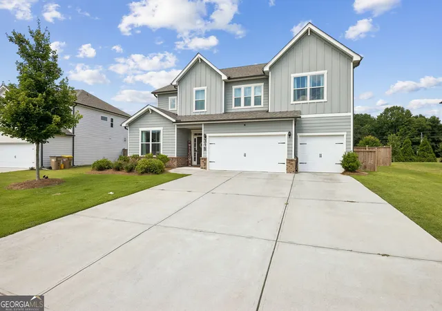 Photo 4 of Single family home for sale at 318 Cattail Ln, Winder, GA 30680 | MLS# 10792425 | Listing updated on 2026-10-19