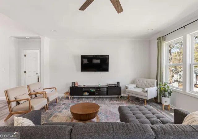 5th image of 1393 Byrere Ter Sw, Atlanta, GA 30310 | MLS# 10719003