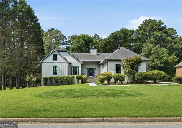 3rd image of 26 Chad Ct, Mcdonough, GA 30253 | MLS# 10799524