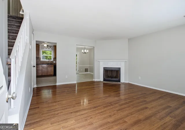 4th image of 1805 Queen Anne Ct, Atlanta, GA 30350 | MLS# 10797822