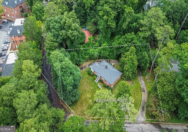 Photo 18 of Single family home for sale at 208 Briarcliff Rd, Athens, GA 30606 | MLS# 10806496 | Listing updated on 2026-09-04