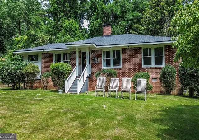 Photo 1 of Single family home for sale at 208 Briarcliff Rd, Athens, GA 30606 | MLS# 10806496 | Listing updated on 2026-09-04