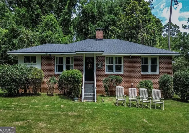 Photo 2 of Single family home for sale at 208 Briarcliff Rd, Athens, GA 30606 | MLS# 10806496 | Listing updated on 2026-09-04