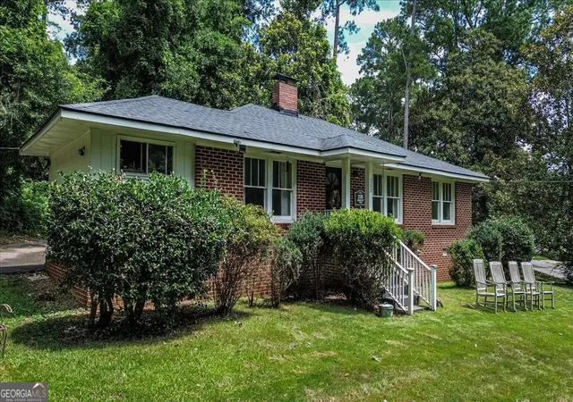 Photo 3 of Single family home for sale at 208 Briarcliff Rd, Athens, GA 30606 | MLS# 10806496 | Listing updated on 2026-09-04