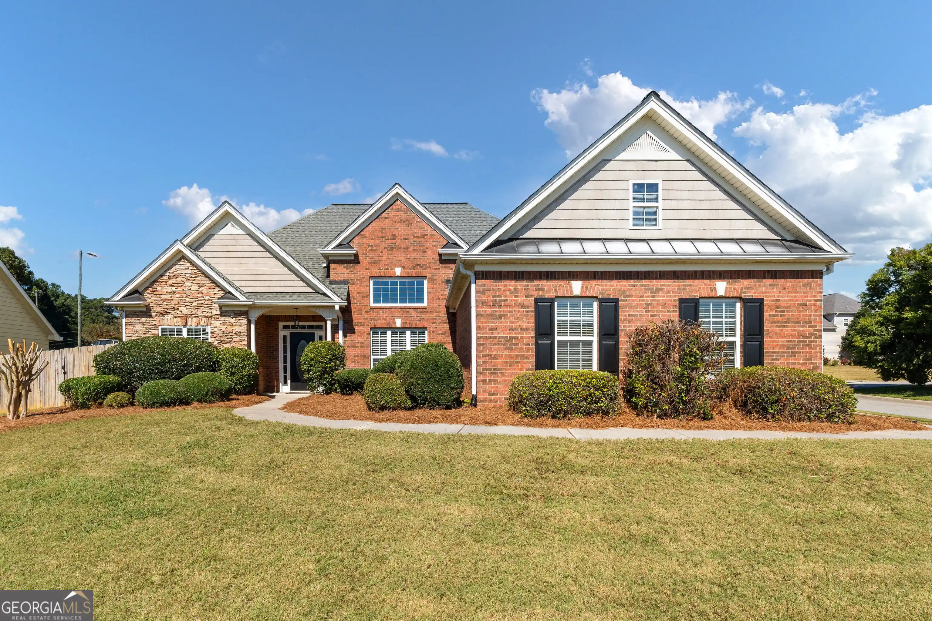 Photo 1 of Single family home for sale at 240 White Flower Cir, Villa Rica, GA 30180 | MLS# 10874769 | Listing updated on 2026-10-19