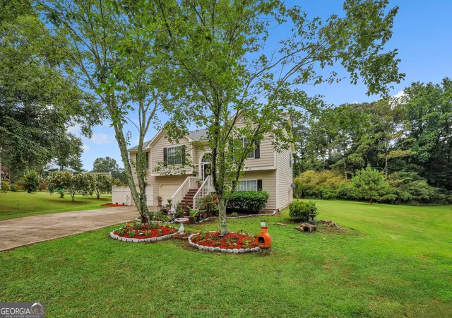 2nd image of 401 Nicole Ct, Winder, GA 30680 | MLS# 10812970