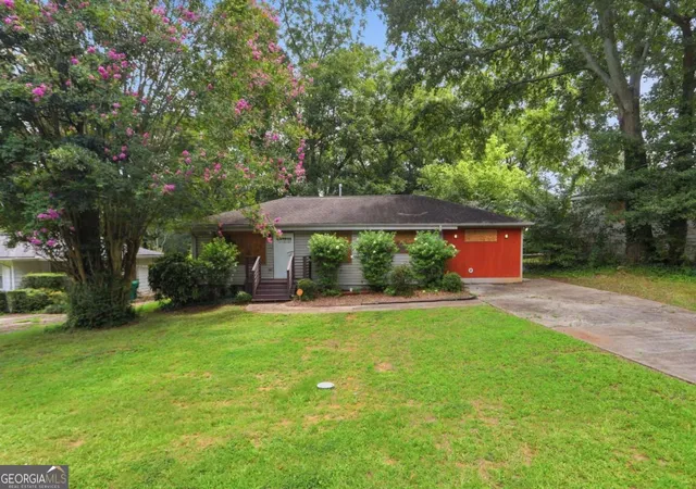 Photo 1 of Single family home for sale at 1996 Meadow Ln, Decatur, GA 30032 | MLS# 10820012 | Listing updated on 2026-09-19