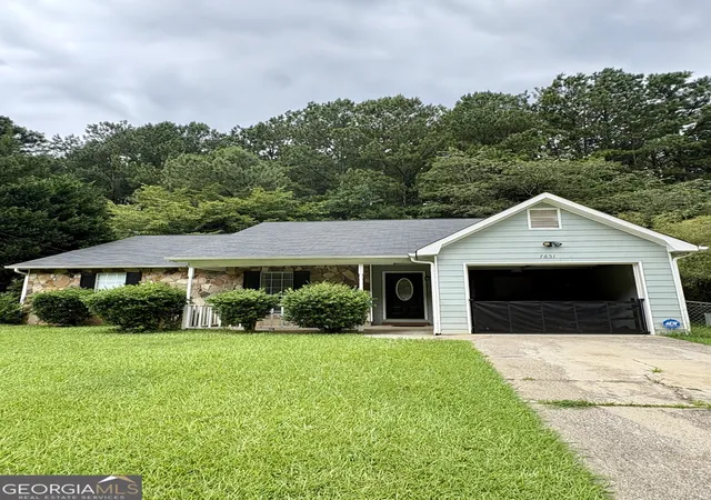 1st image of 7651 Antebellum Ln, Riverdale, GA 30274 | MLS# 10813672