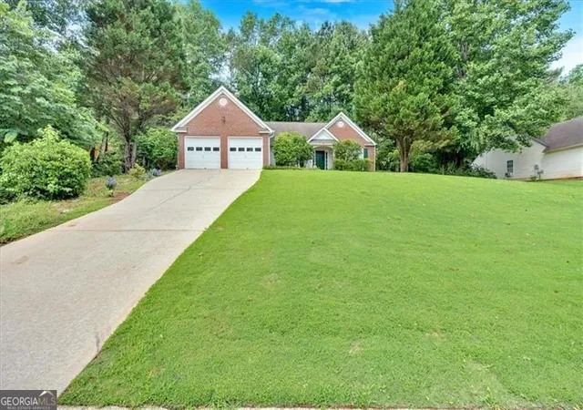 Photo 2 of Single family home for sale at 322 London Ln, Hiram, GA 30141 | MLS# 10769553 | Listing updated on 2026-06-04