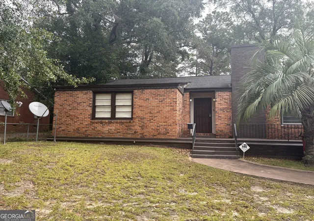 Photo 1 of Single family home for sale at 1184 Edna Pl, Macon, GA 31204 | MLS# 10874151 | Listing updated on 2026-10-25