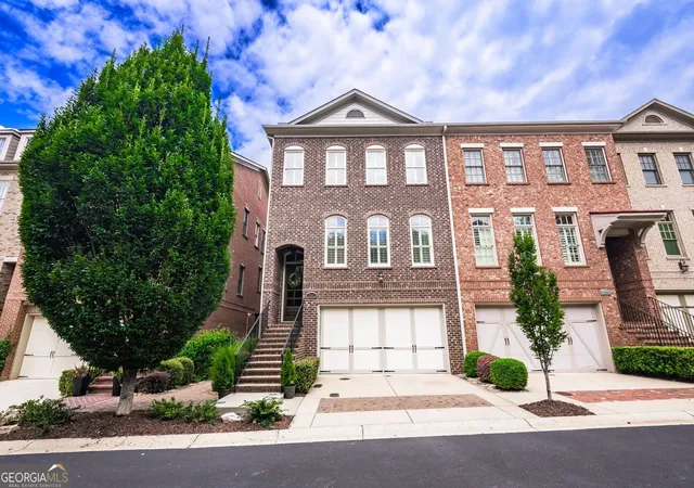 Photo 3 of Sale Pending at 12043 Orchid Ln, Alpharetta, GA 30009 | MLS# 10819364 | Listing updated on 2026-09-18