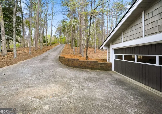Photo 4 of Single family home for sale at 117 Klamath Ct, Waleska, GA 30183 | MLS# 10725158 | Listing updated on 2026-09-14