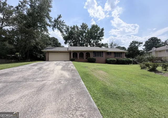 Photo 2 of Single family home for sale at 2305 Village Dr, Covington, GA 30016 | MLS# 10835559 | Listing updated on 2026-09-29