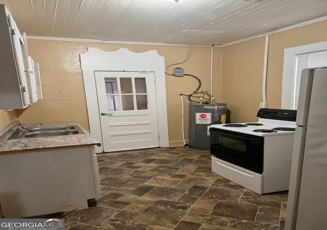 Photo 2 of Multi family home for sale at 2827 Waverly Ave, Columbus, GA 31904 | MLS# 10834036 | Listing updated on 2026-09-10