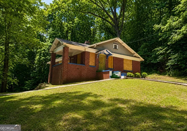 2nd image of 175 Ridge Ave Nw, Atlanta, GA 30318 | MLS# 10806516