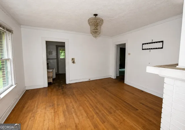 3rd image of 175 Ridge Ave Nw, Atlanta, GA 30318 | MLS# 10806516