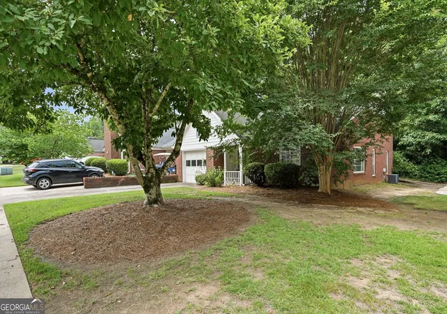 Homes for sale in Peachtree City, GA | 75 Dover Trl, Peachtree City, GA 30269 | MLS# 10799337
