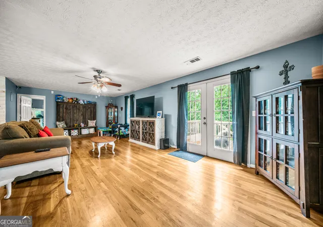 5th image of 530 Pleasant Valley Rd Se, Silver Creek, GA 30173 | MLS# 10779042