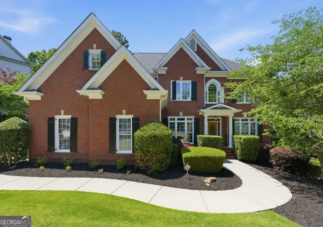 Photo 1 of Mansion for sale at 348 Aviemore Ln, Suwanee, GA 30024 | MLS# 10832962 | Listing updated on 2026-09-12
