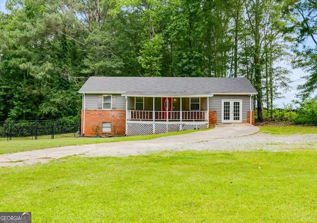 Photo 1 of Single family home for sale at 2961 W Highway 166, Carrollton, GA 30117 | MLS# 10812081 | Listing updated on 2026-08-07