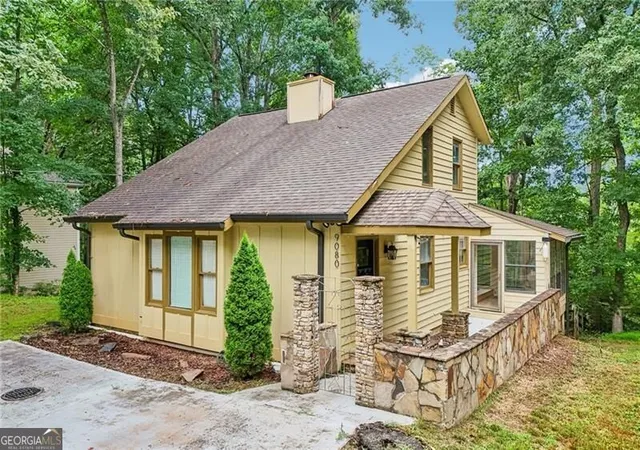 1st image of 9080 Pine Tree Cir, Gainesville, GA 30506 | MLS# 10823814