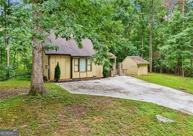 3rd image of 9080 Pine Tree Cir, Gainesville, GA 30506 | MLS# 10823814