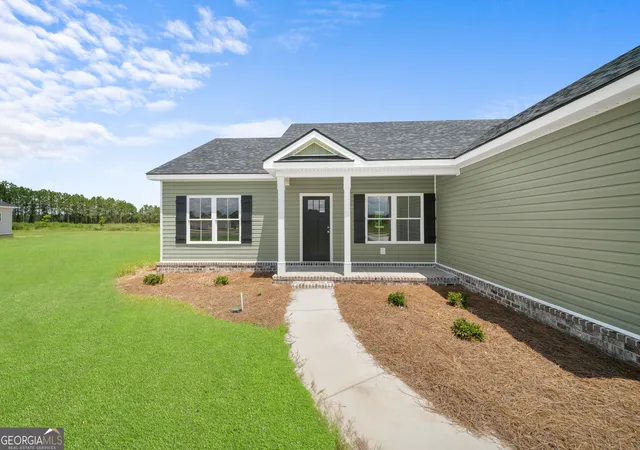 Photo 3 of Sale Pending at 169 Landmark Cir #LOT 32, Statesboro, GA 30458 | MLS# 10818053 | Listing updated on 2026-10-09