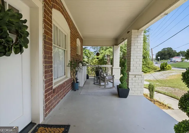 Homes for sale in Rockmart, GA | 550 W Elm St, Rockmart, GA 30153 | MLS# 10801136