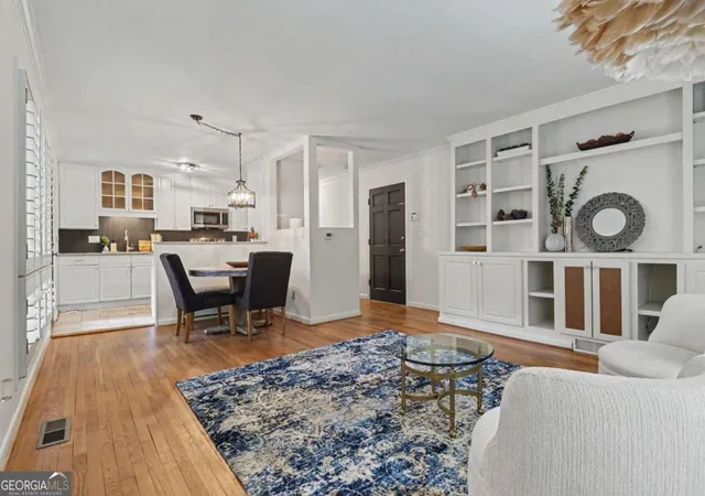 Photo 4 of Single family home for sale at 2065 Plantation Ln, Atlanta, GA 30341 | MLS# 10825993 | Listing updated on 2026-09-20