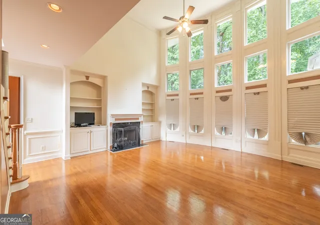 Photo 2 of Single family home for sale at 5035 Highland Lake Dr, Atlanta, GA 30349 | MLS# 10820055 | Listing updated on 2026-09-14