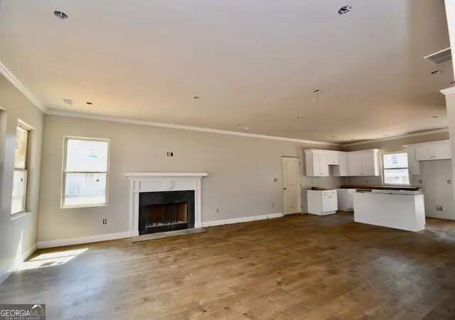 Photo 4 of Sale Pending at 235 Timsbury Dr, Athens, GA 30607 | MLS# 10646005 | Listing updated on 2026-04-24