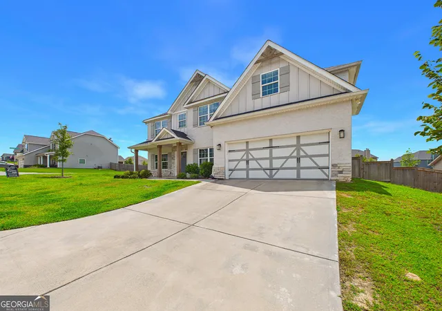 Photo 3 of Sale Pending at 311 Shoshone Cir, Kathleen, GA 31047 | MLS# 10778509 | Listing updated on 2026-09-11