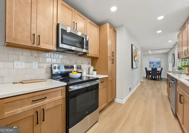 Photo 2 of Single family home for sale at 2967 Missy Dr, Marietta, GA 30062 | MLS# 10834002 | Listing updated on 2026-10-17