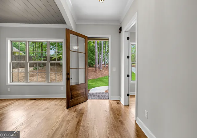 5th image of 118 Sunny Point Cir, Lagrange, GA 30240 | MLS# 10826345