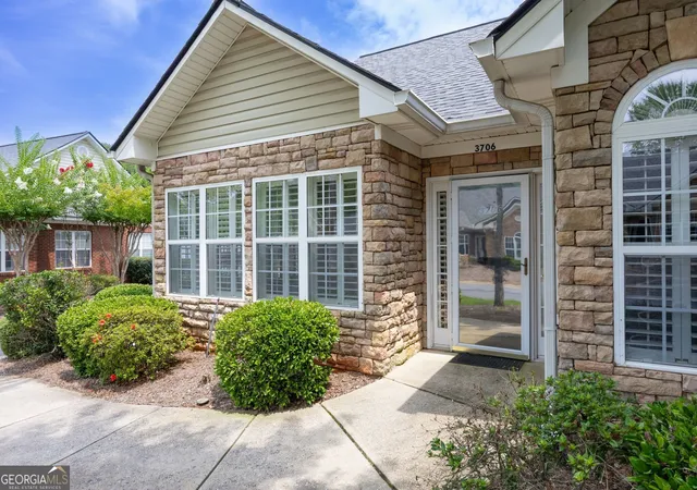 Photo 3 of Condo for sale at 3706 Villa Springs Cir, Powder Springs, GA 30127 | MLS# 10816359 | Listing updated on 2026-08-14